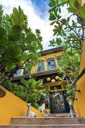 Mohamed Sultan Road (D9), Shop House #571634121